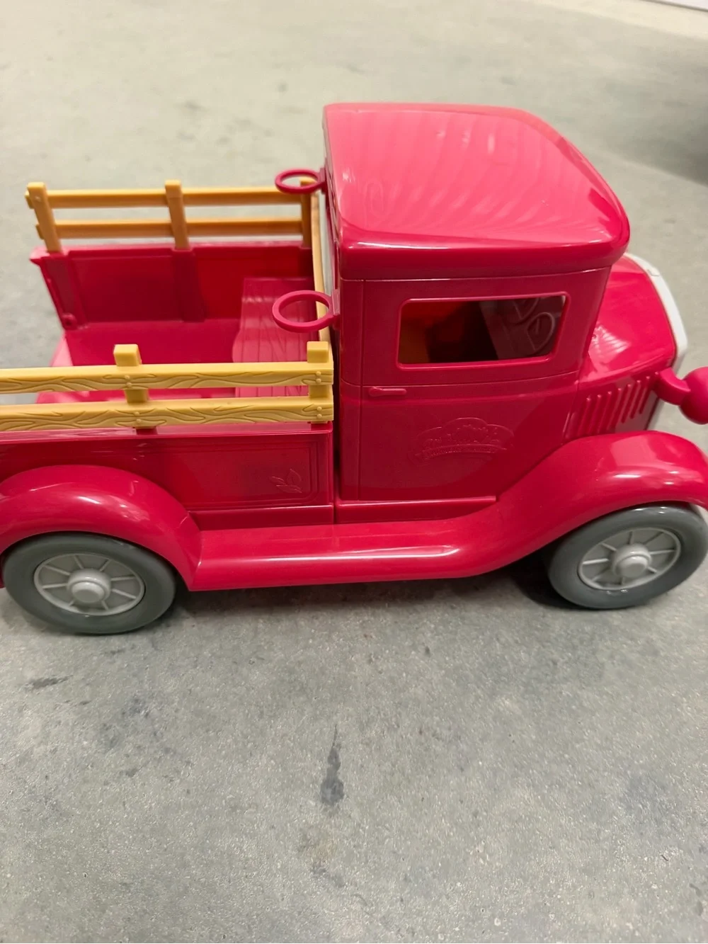 Li’l Woodzeez Pink Farm Pickup Truck Vehicle Maison Battat I Love Veggies works